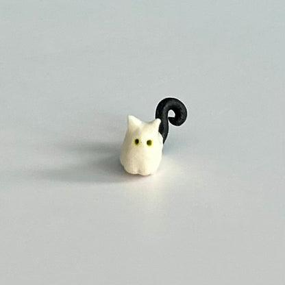 Customizable Porcelain Kitty Ghost