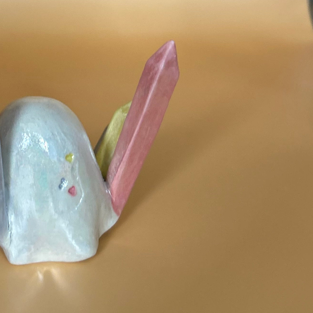 Pearlescent Gem Ghost (Multicolor)