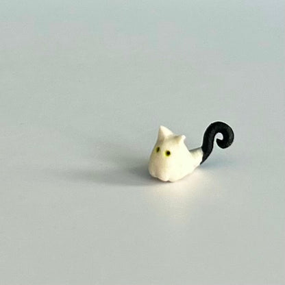 Customizable Porcelain Kitty Ghost