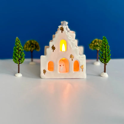 Haunted House (Luminary)