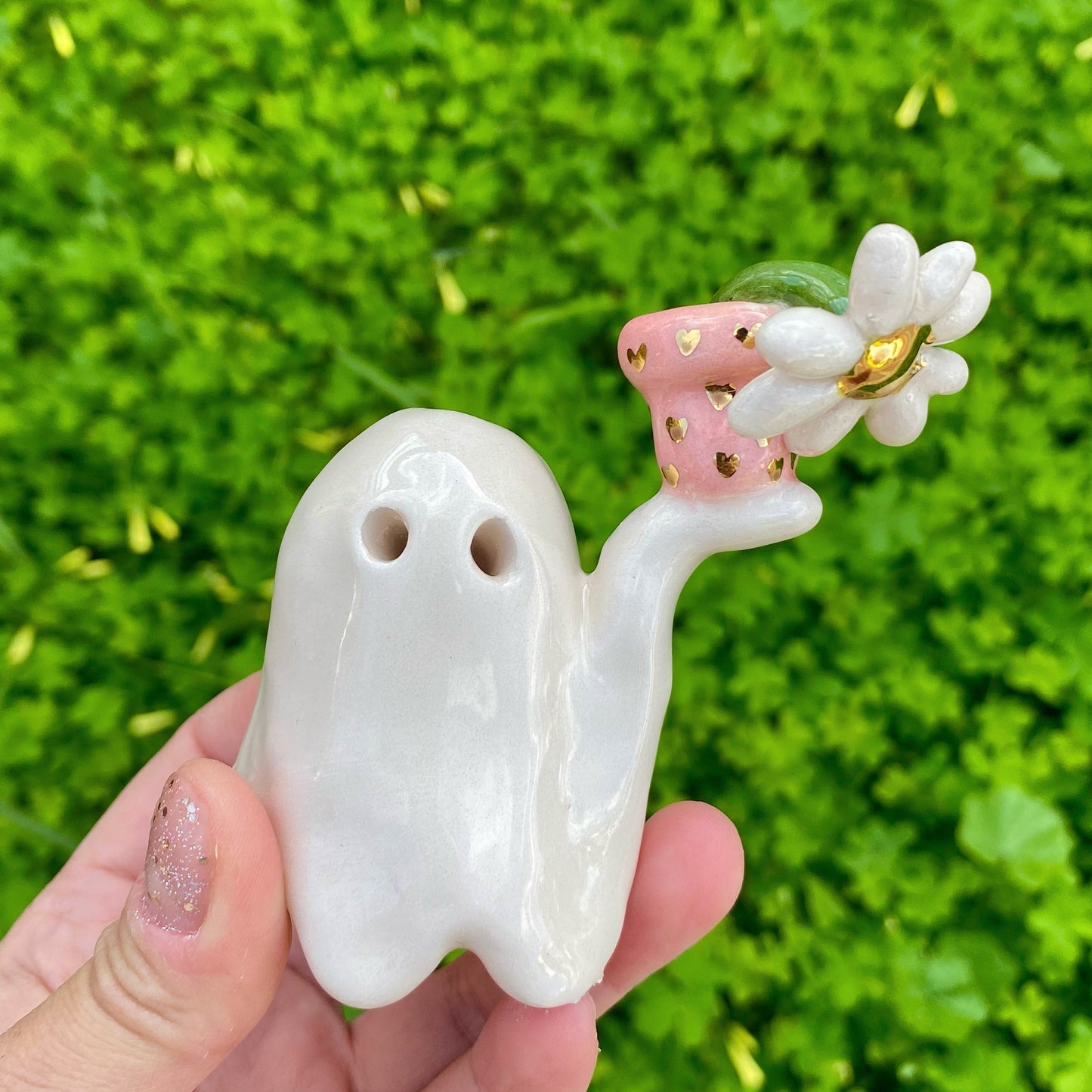 Brown Thumb Ghostie