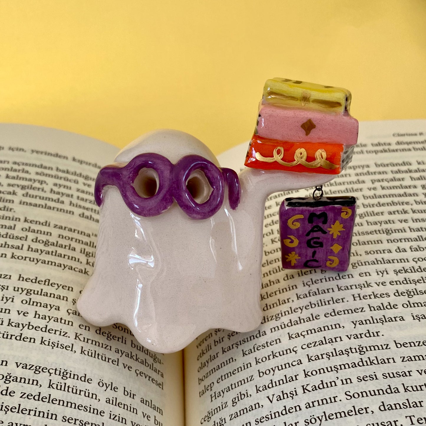 Bookworm Ghostie